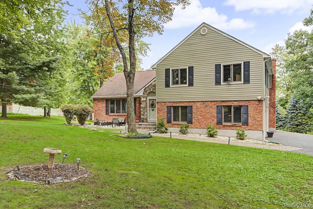 30 Pine Hill Road, Highland Mills