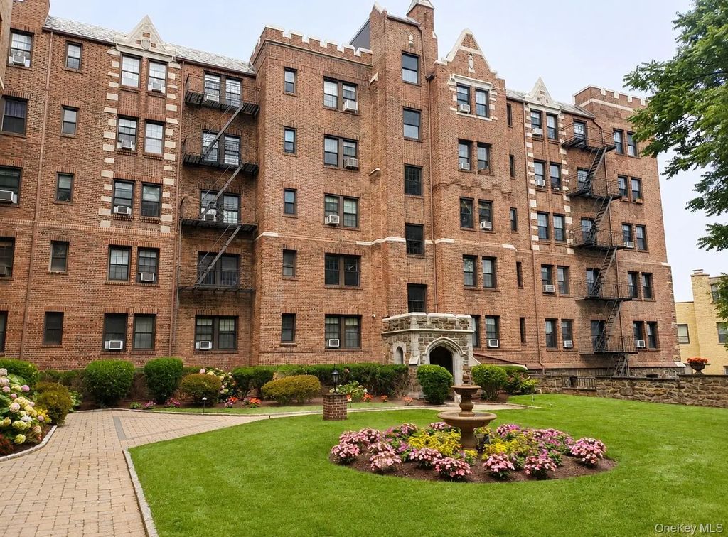 23 Old Mamaroneck Road # 1r, White Plains