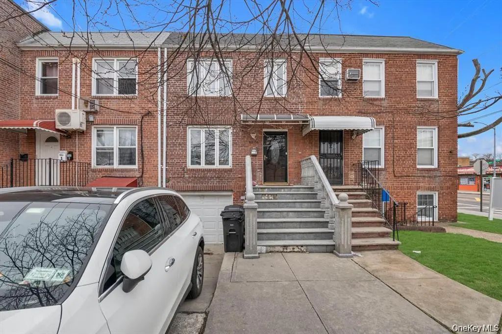 6906 Fresh Meadow Lane, Fresh Meadows