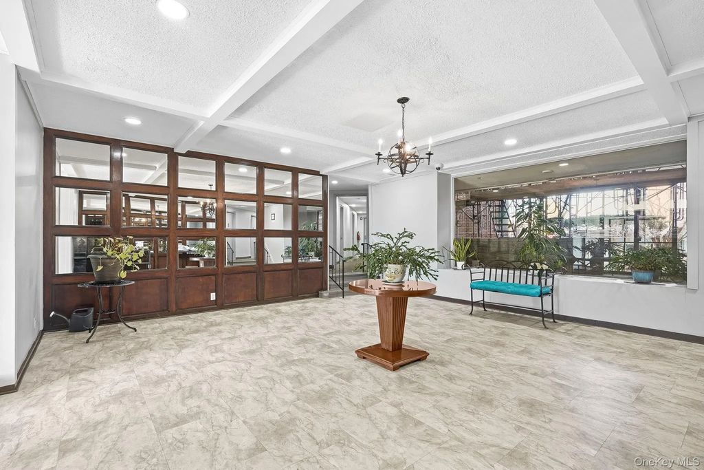 315 King Street # 3c, Port Chester