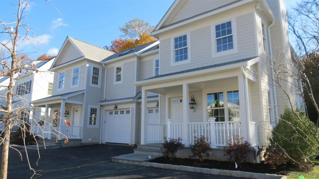 31 Cedar Place, Rye