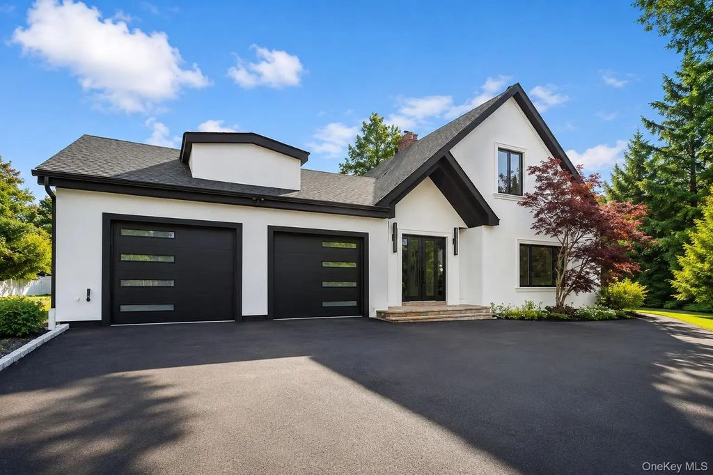 875 Channel Road, Woodsburgh