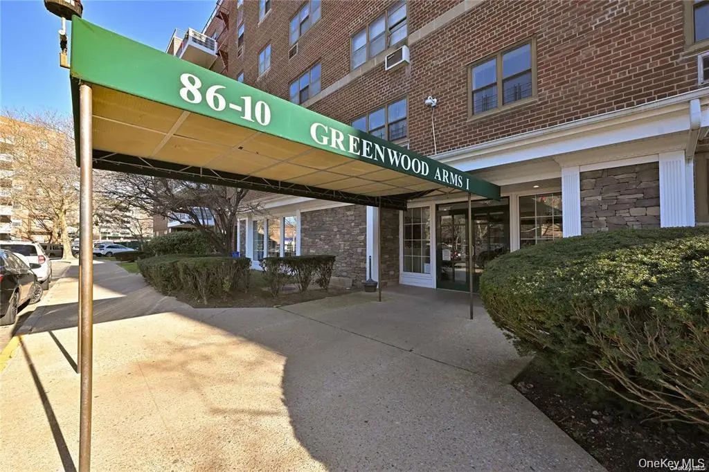 8610 151 Avenue # 4n, Howard Beach