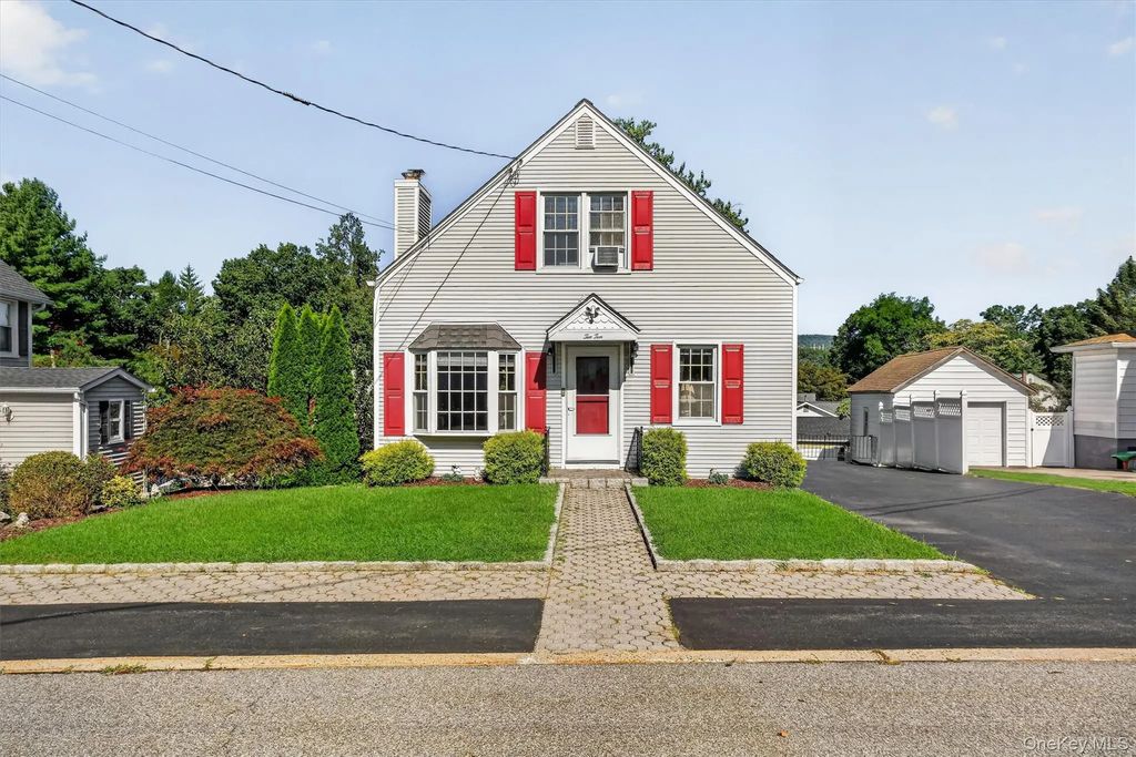 210 Tate Avenue, Buchanan
