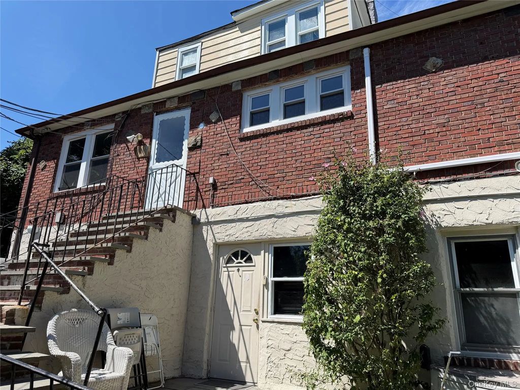 40 Paula Avenue, Yonkers