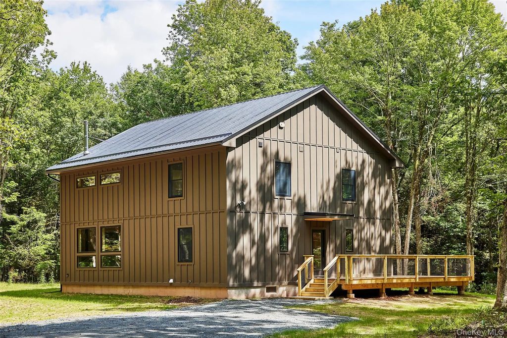 3 Brook Drive, Narrowsburg