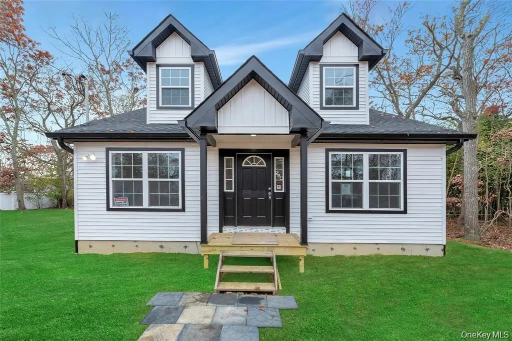 Pinewood Drive, Shirley