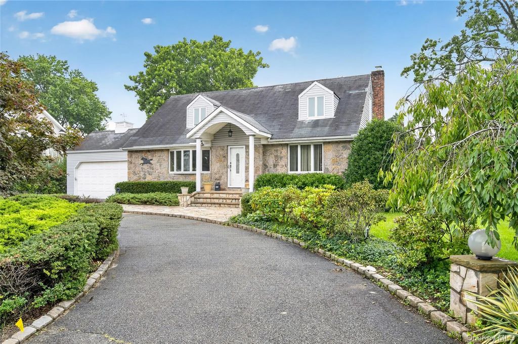 146 Longwood Avenue, Westbury