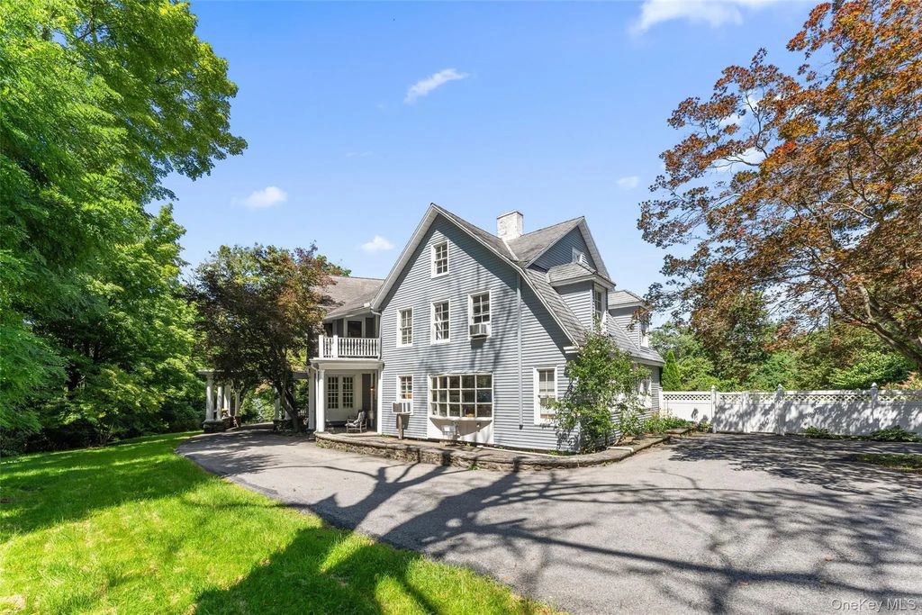 5 Trinity Place, Cornwall