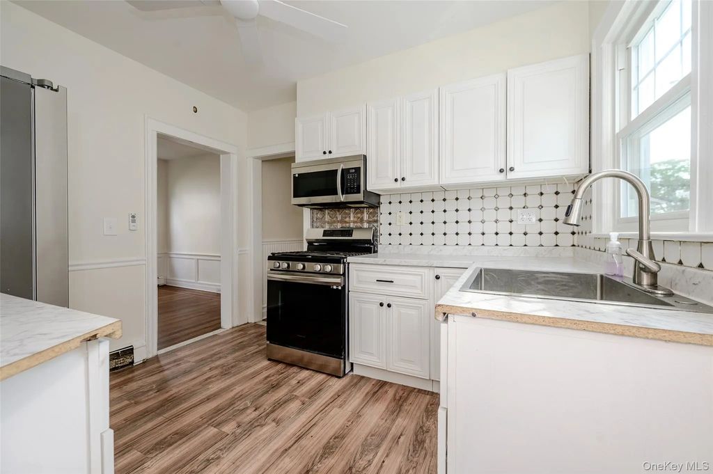 18 Watkins Street Unit 3, Lynbrook