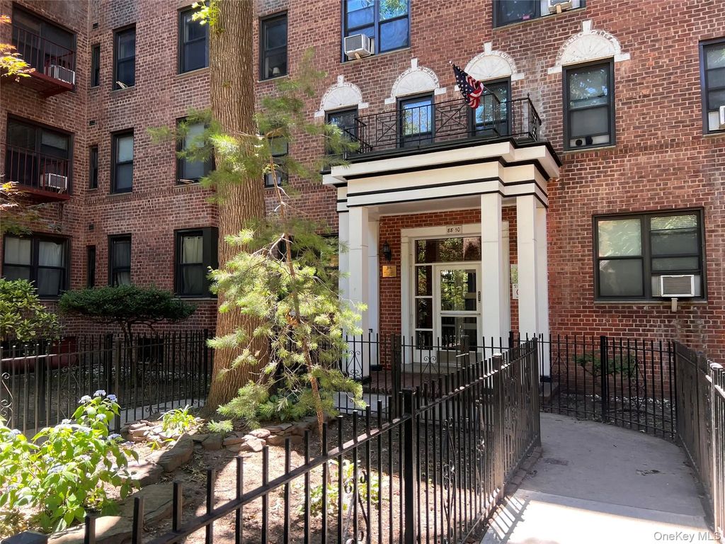 88-10 34 Avenue # 6a, Jackson Heights