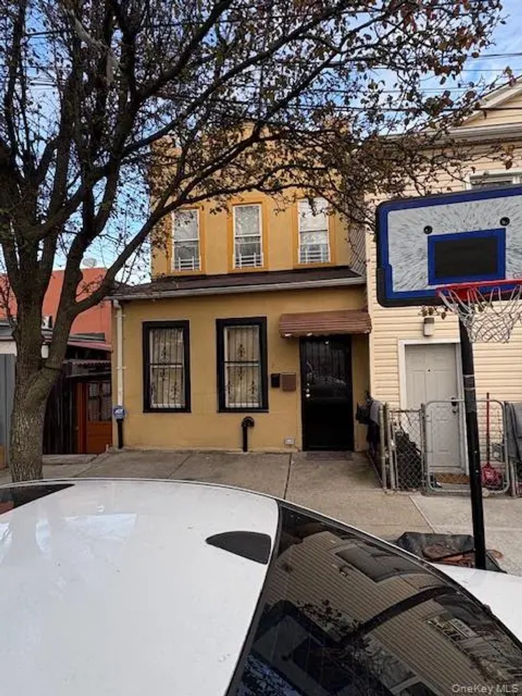 1011 Hemlock Street, Brooklyn