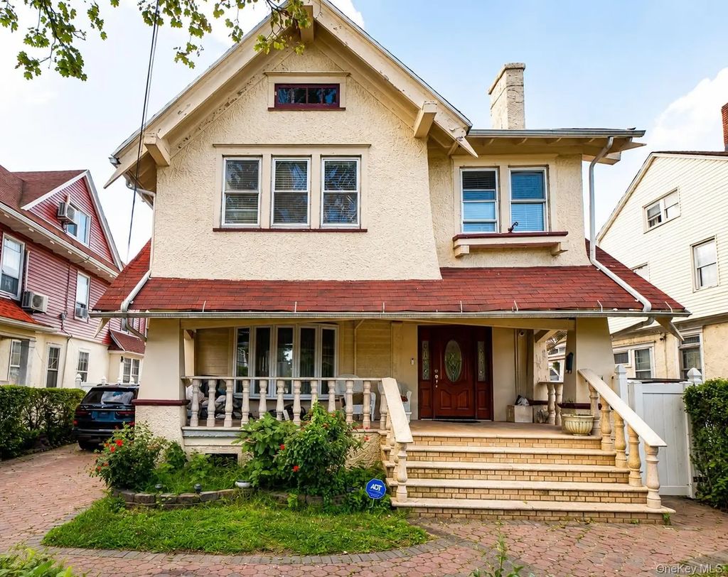 8564 104th Street, Richmond Hill