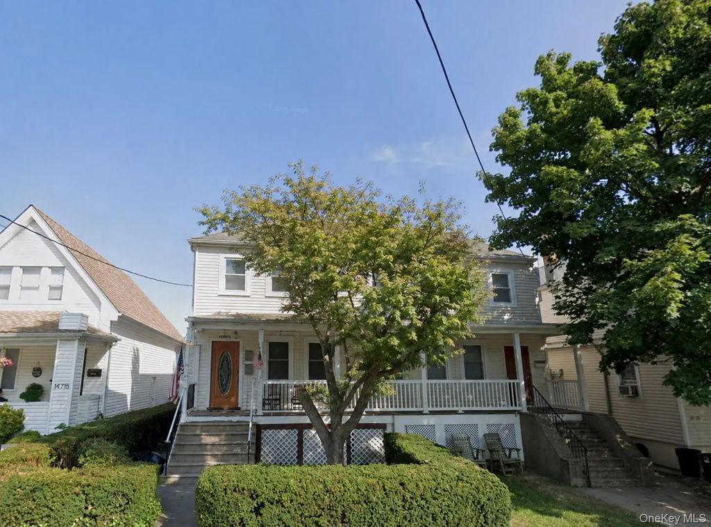 147-17 15th Avenue, Whitestone