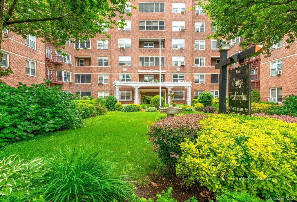 67-66 108th Street # D5, Forest Hills