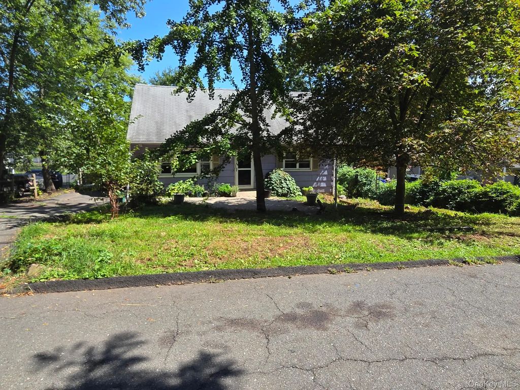 225 S Harrison Avenue, Congers