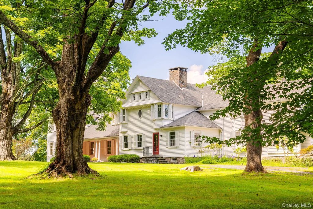 55 Leggett Road, Stone Ridge