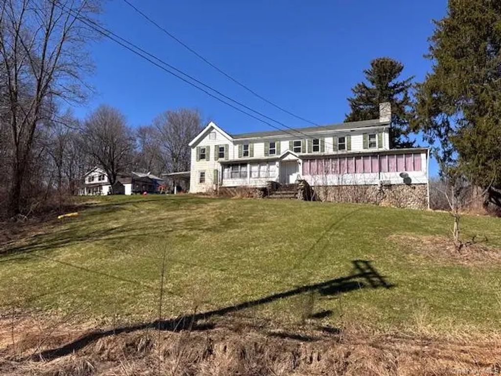 37-43 Nine Partners Road, Clinton Corners
