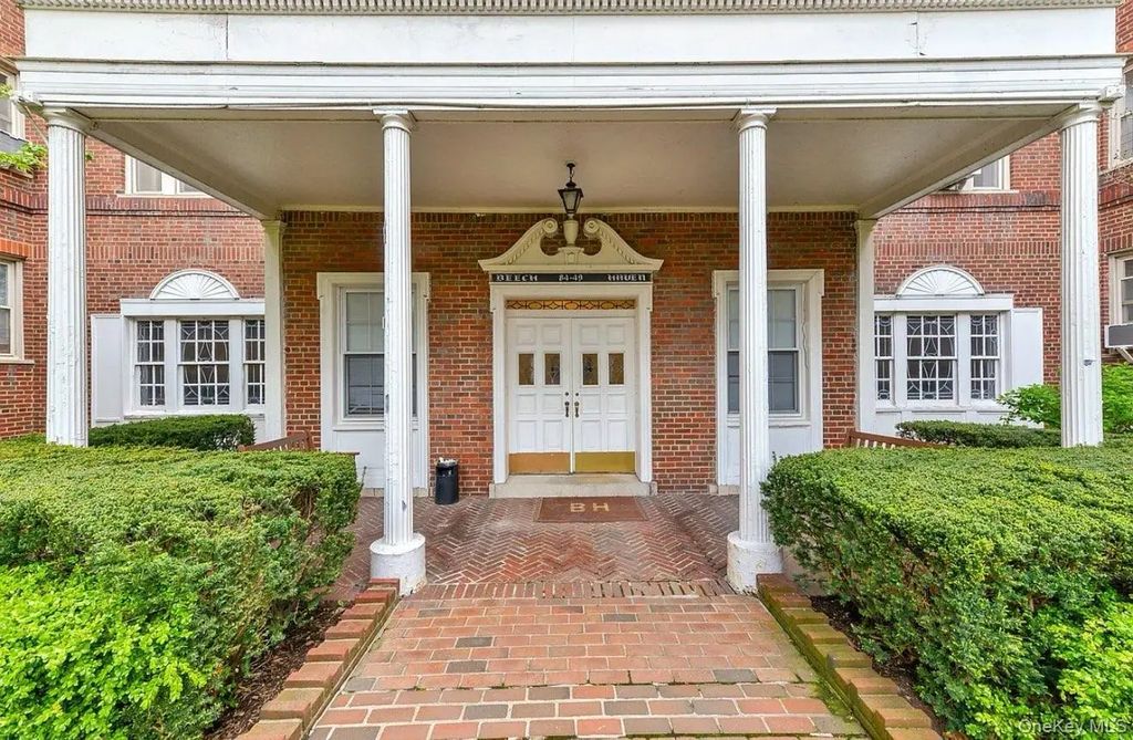 84-49 168 Street # 3u, Jamaica Hills