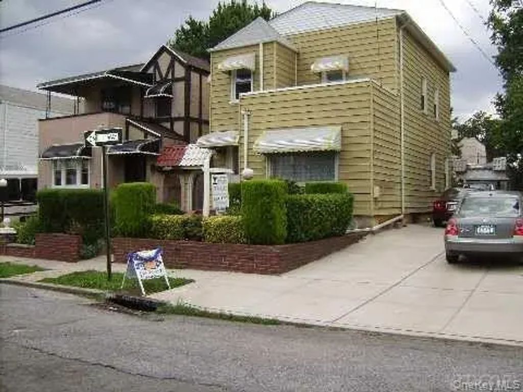 134-40 234th Street, Rosedale