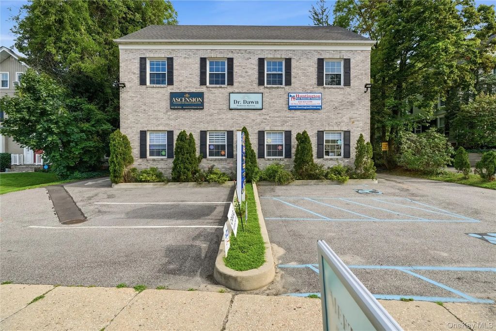 168 Main Street # Suite C2, Huntington