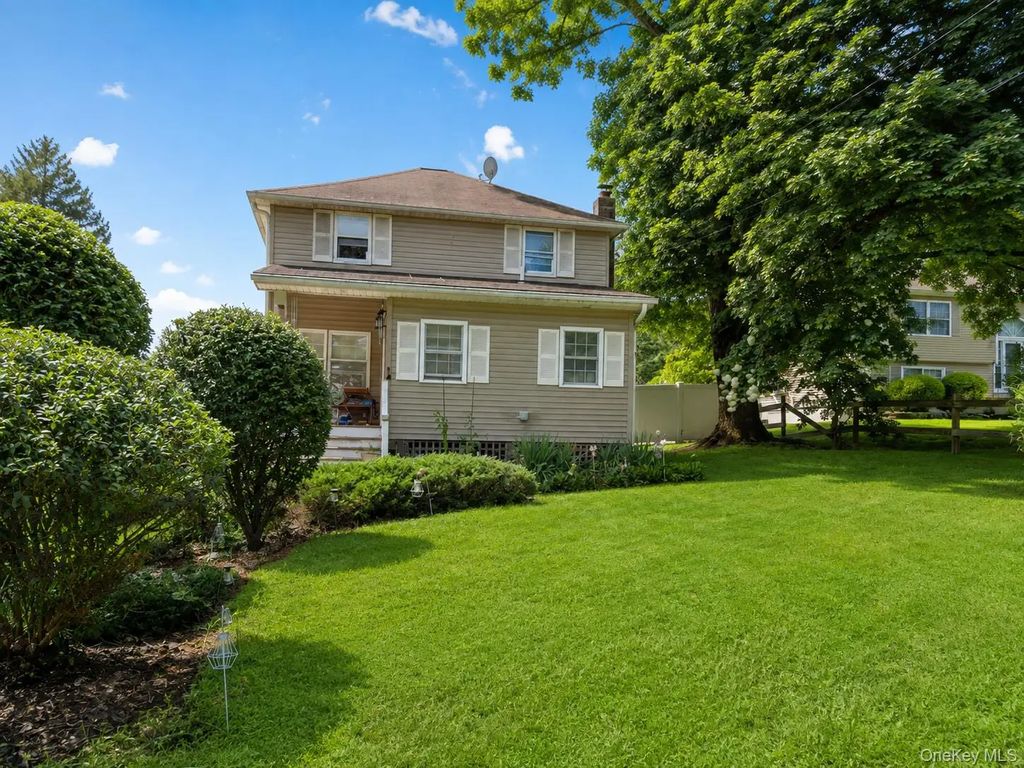 25a Adams Rush Road, Cortlandt Manor