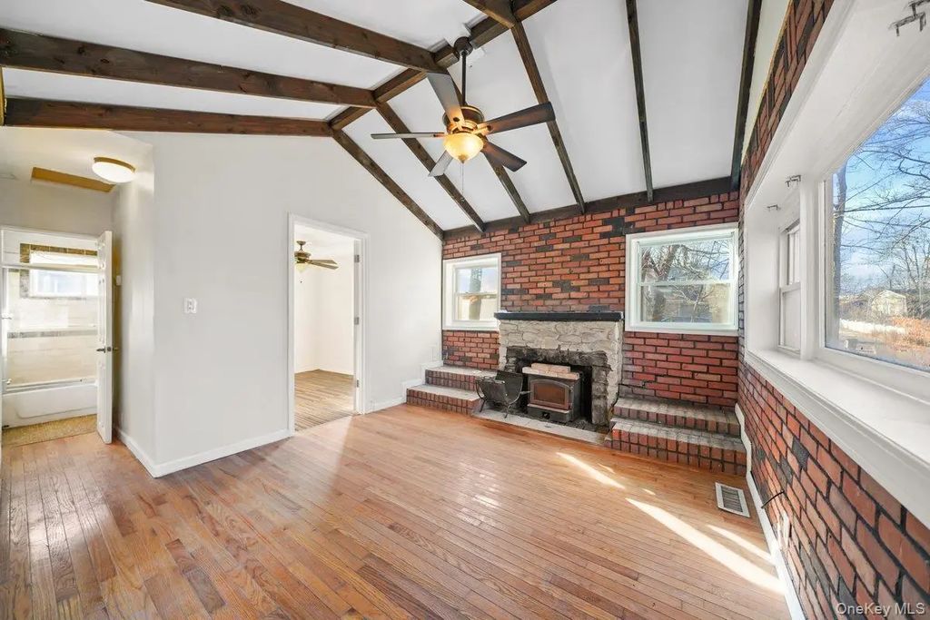 37 Orchard Trail, Monroe