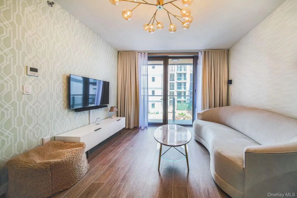 144-27 Sanford Avenue # 3j, Flushing