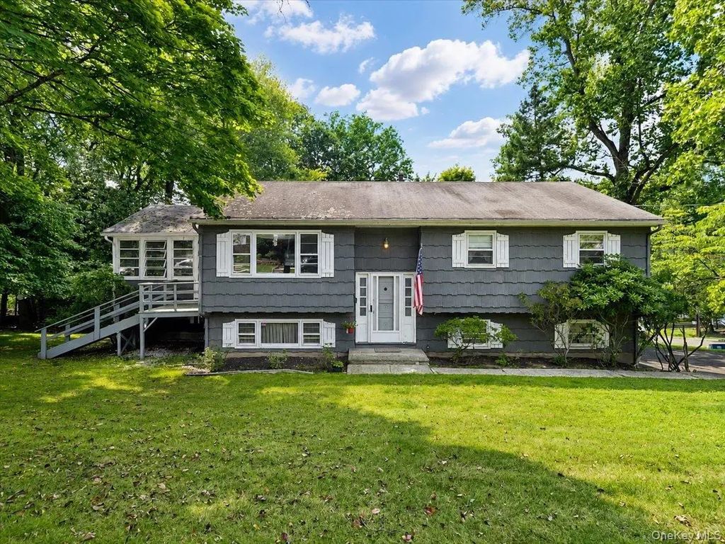157 Washington Avenue, Tappan
