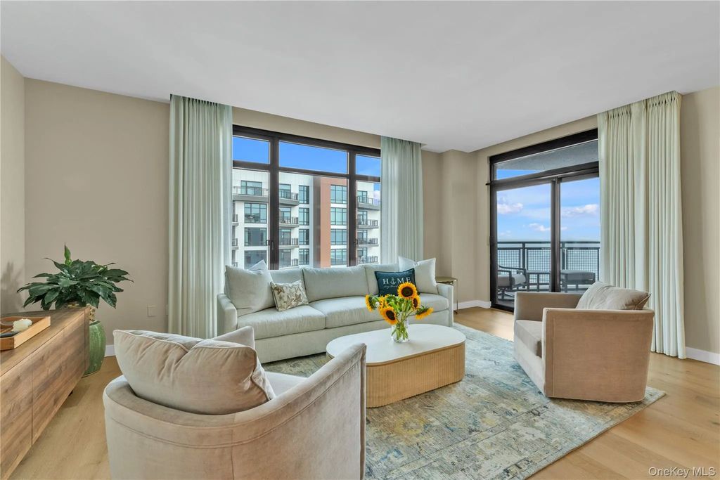 100 Boardwalk # 904a, Long Beach