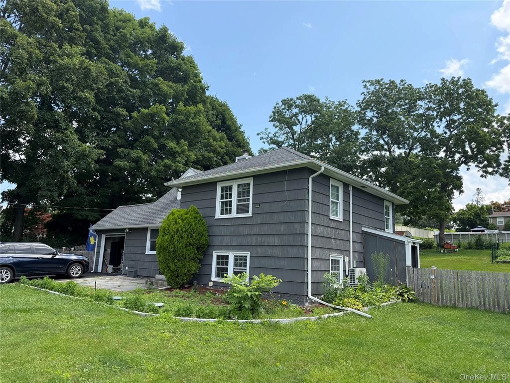 3426 Gomer Street, Yorktown Heights