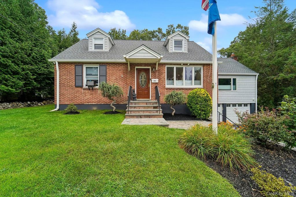 11 Fairview Place, Suffern