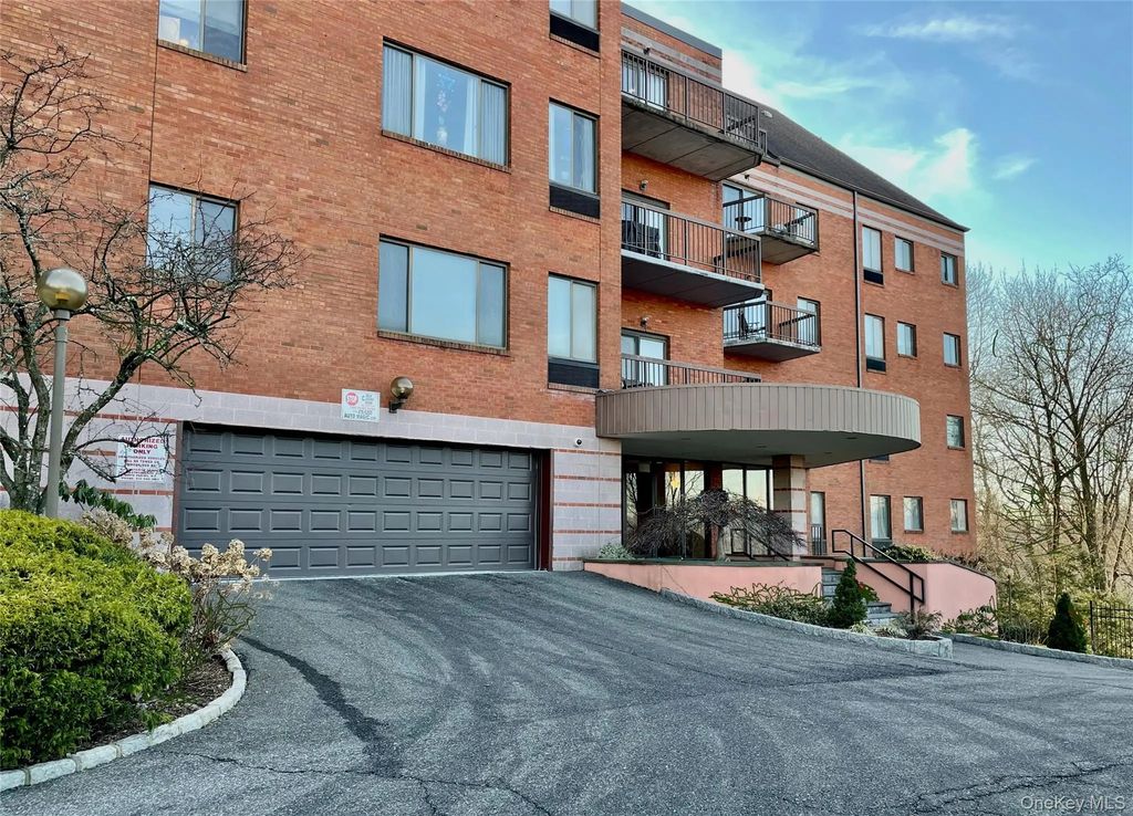 24 Ray Place # 3-5, Scarsdale