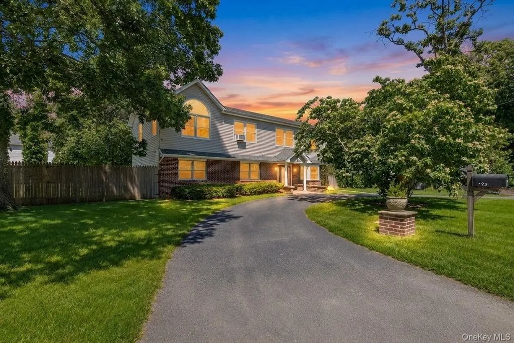 43 Harrison Drive, Shirley