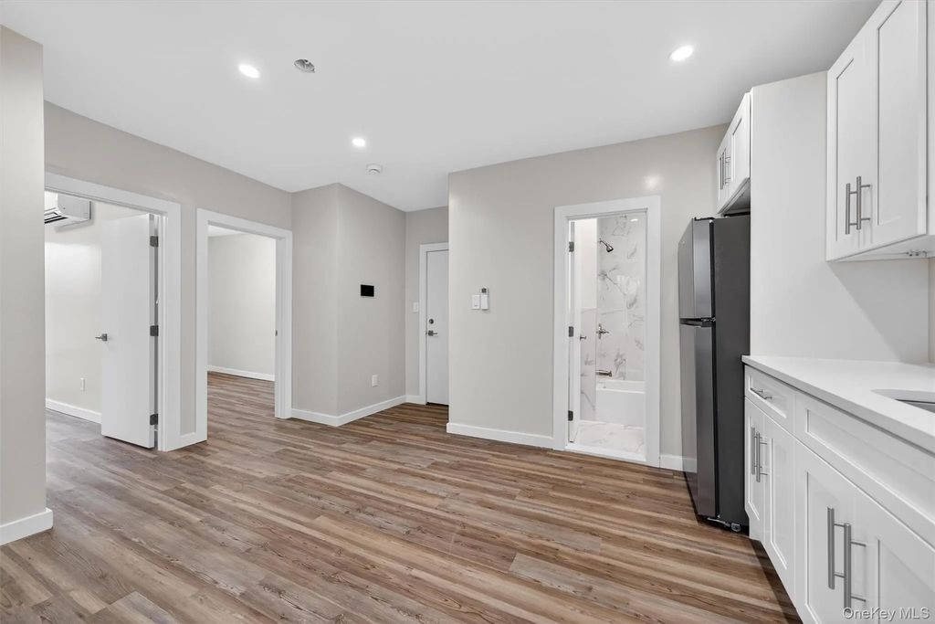 303 Main Street # 3r, Hurleyville