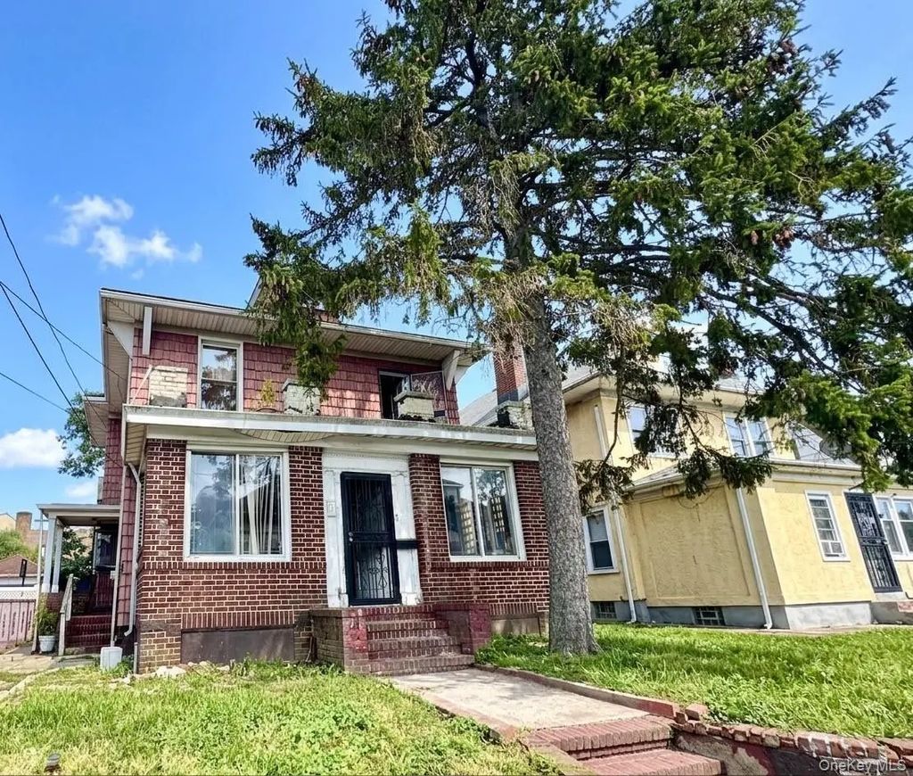 7 President Street, Far Rockaway