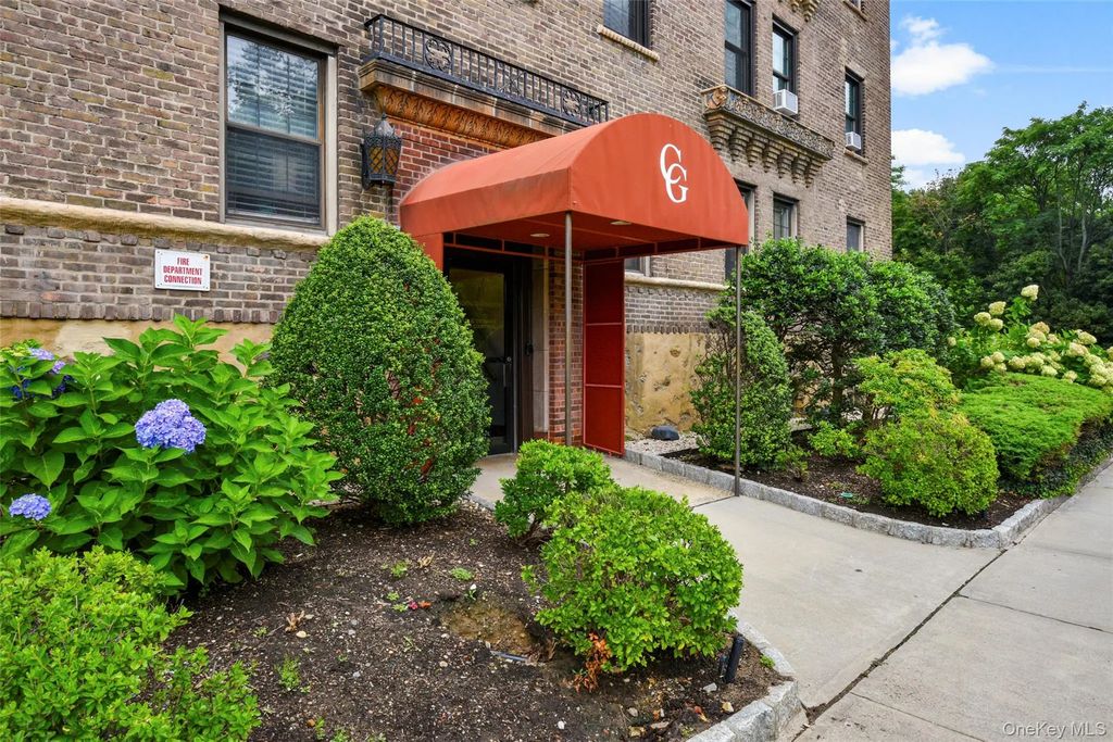 14 N Chatsworth Avenue # 5j, Larchmont