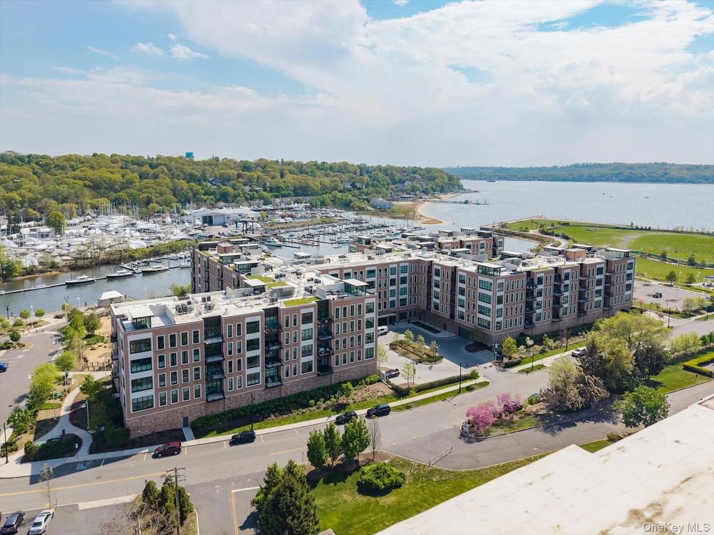 100 Garvies Point Road # 1042, Glen Cove