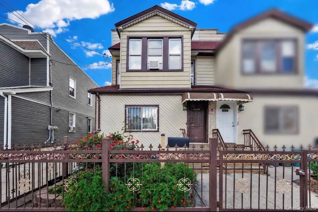 10106 116th Street, Richmond Hill