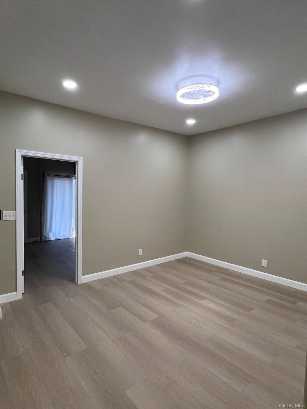4218 66th St. # 1f, Woodside
