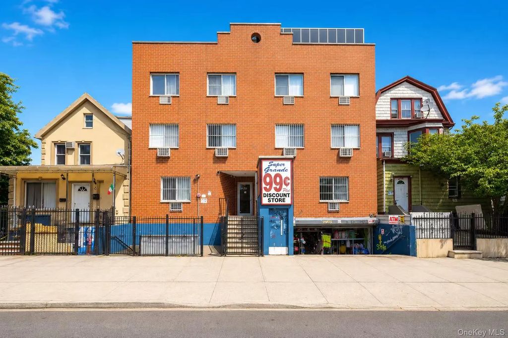 10005 37th Avenue # 1b, Corona