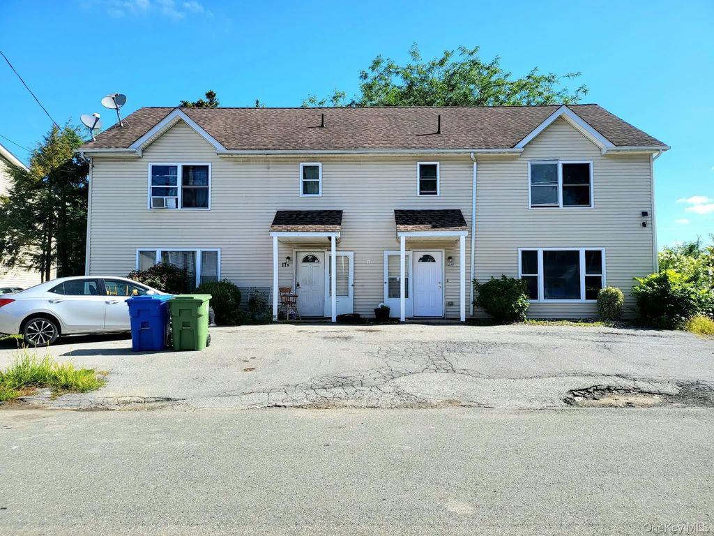 17 Blanchard Street, Middletown