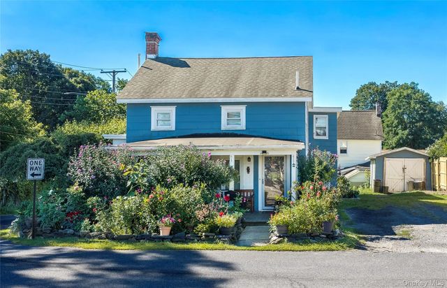 5 Henry Street, Pawling