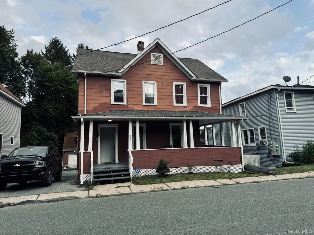 255 North Street # 3, Middletown