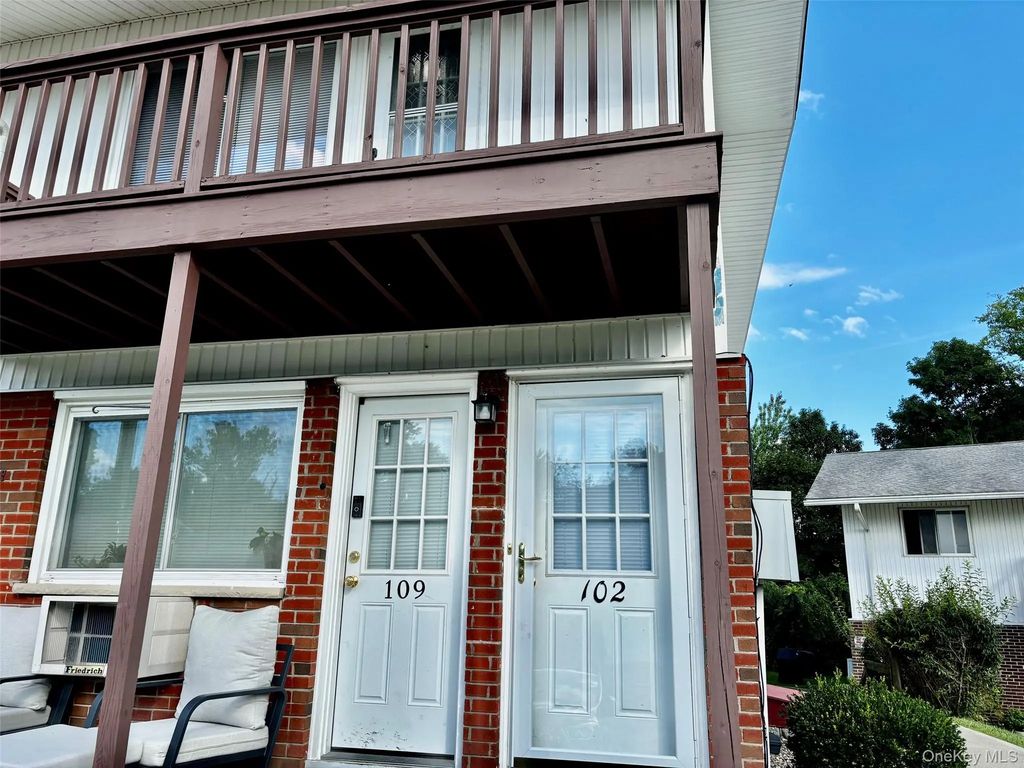 321 Titusville Road # F102, Poughkeepsie