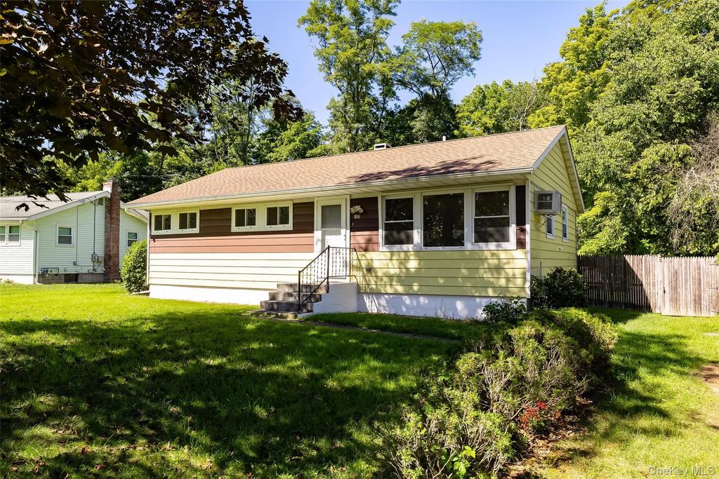 13 Toomey Drive, Poughkeepsie