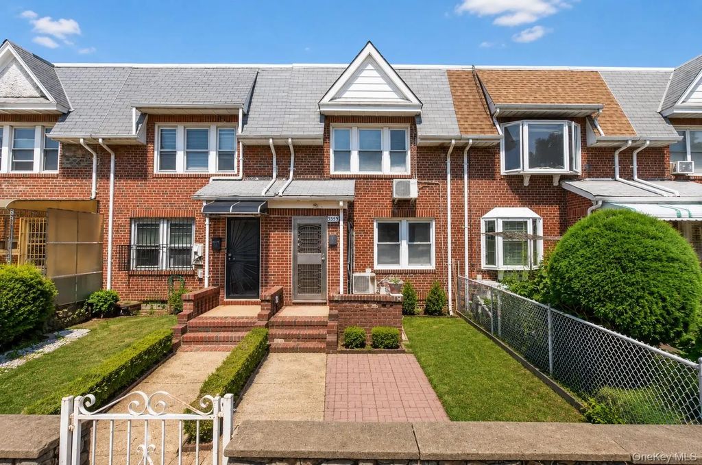 153-39 60th Avenue, Flushing