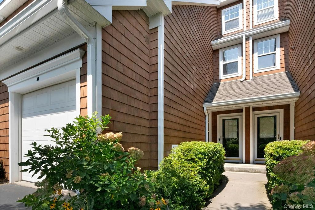 31 Glen Hill Lane # 31, Tarrytown