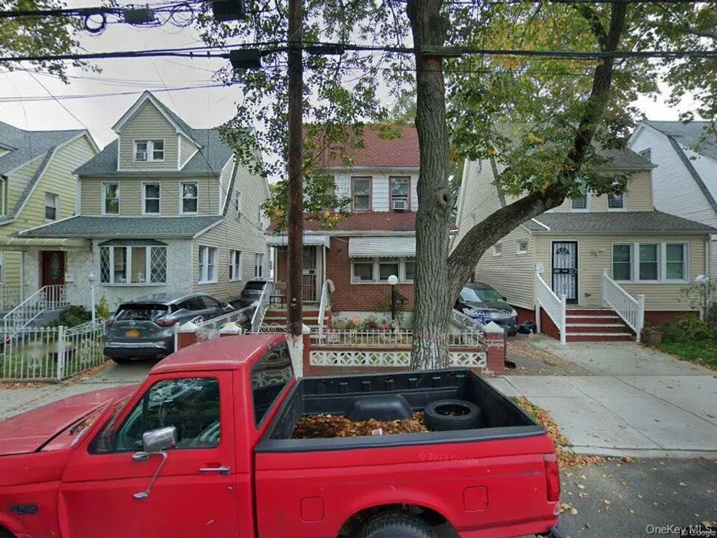 115-31 197th Street, Saint Albans
