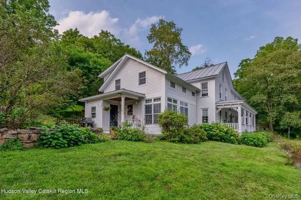 583 Swartekill Road, New Paltz